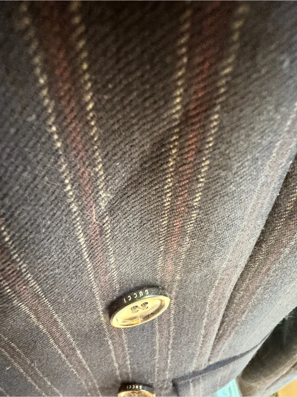 Gucci kids navy pinstripe suit set with gold logo label
